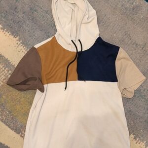 Colorblock Hoodie with Short Sleeves
